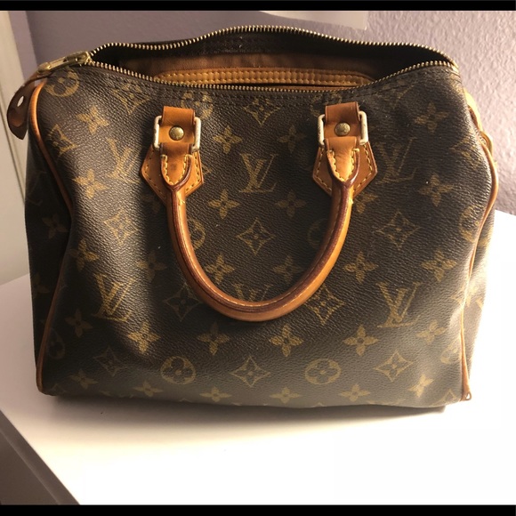 Louis Vuitton Handbags - Louis Vuitton Speedy 25
